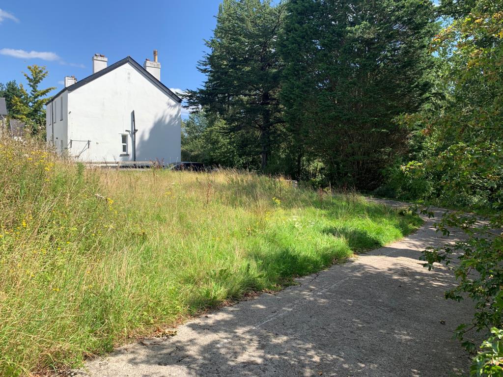 Lot: 60 - FREEHOLD LAND WITH POTENTIAL -